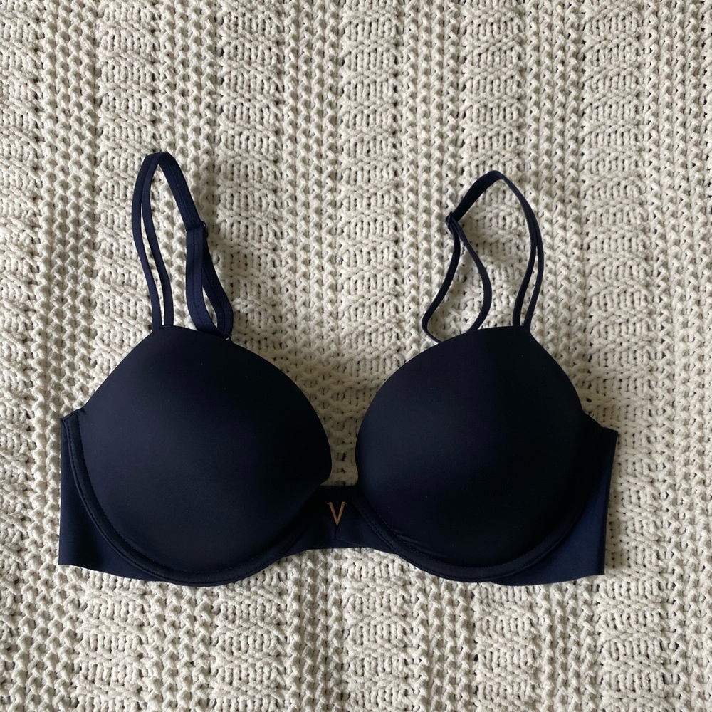 Victoria’s Secret sexy illusions bra